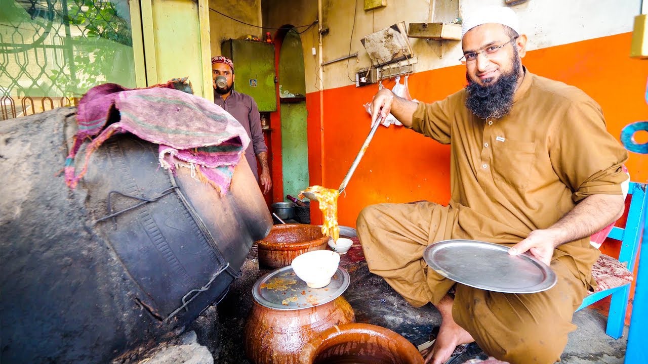 Street Food in Peshawar – AMAZING PAYA + CHARSI TIKKA | Pakistani Food Tour! Street Food in Peshawar – AMAZING PAYA + CHARSI TIKKA | Pakistani Food Tour!